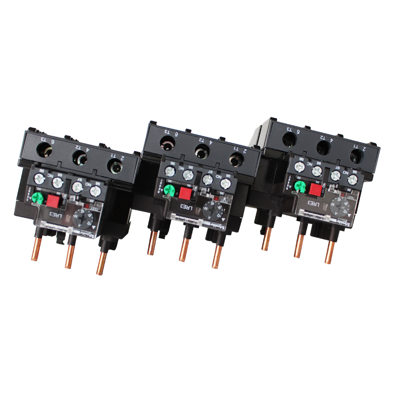 高低溫交變?cè)囼?yàn)箱